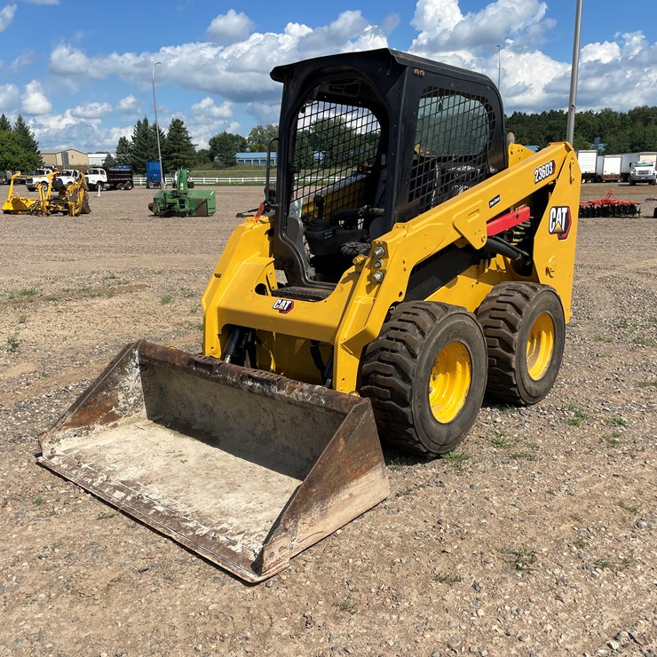 CATERPILLAR 236