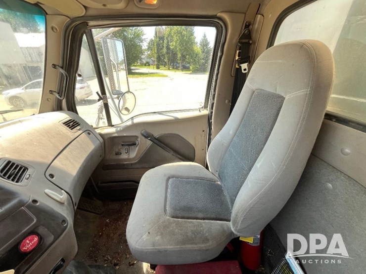2009-sterling-feed-truck-(jn2573,-unit-2018)-image-94