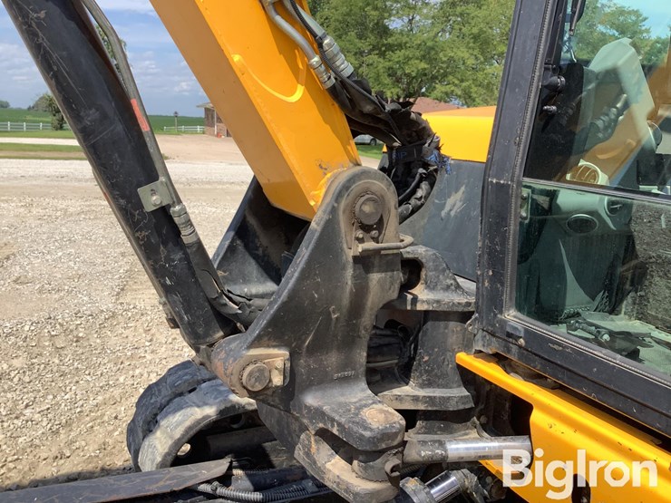 jcb-85z-1-image-19