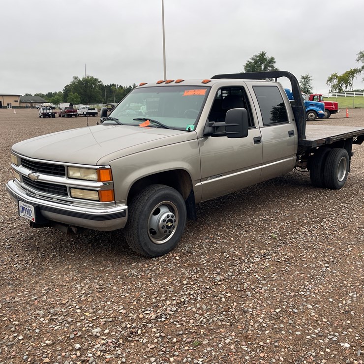 2000 CHEVROLET 3500