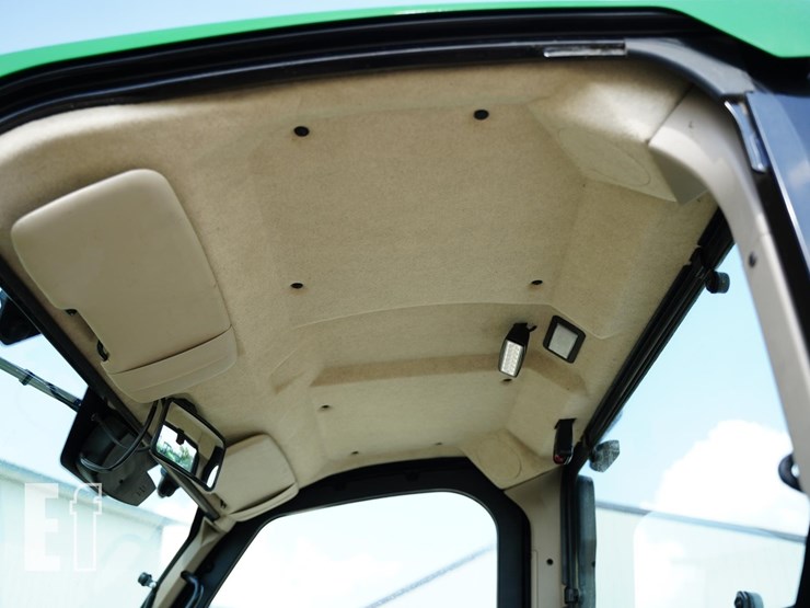 2021-john-deere-gator-xuv-835r-image-36