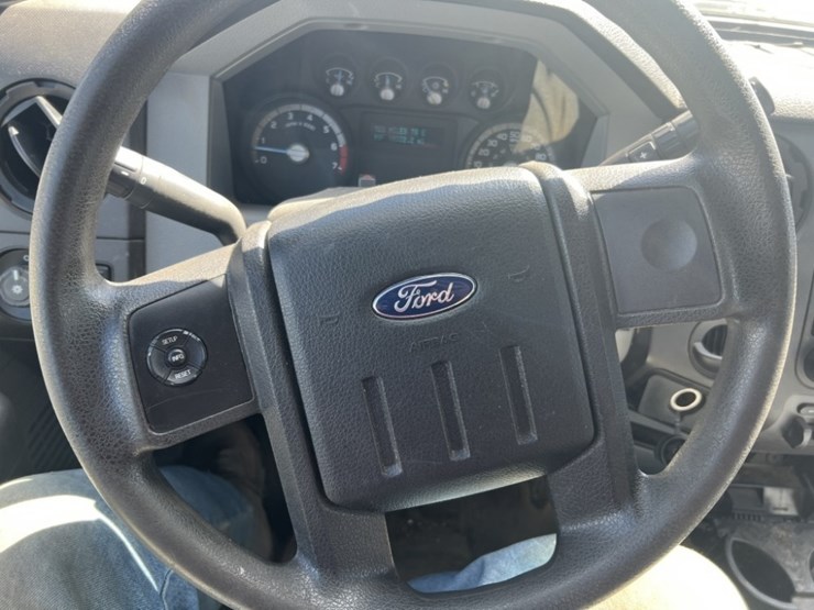 2016-ford-f350-image-28
