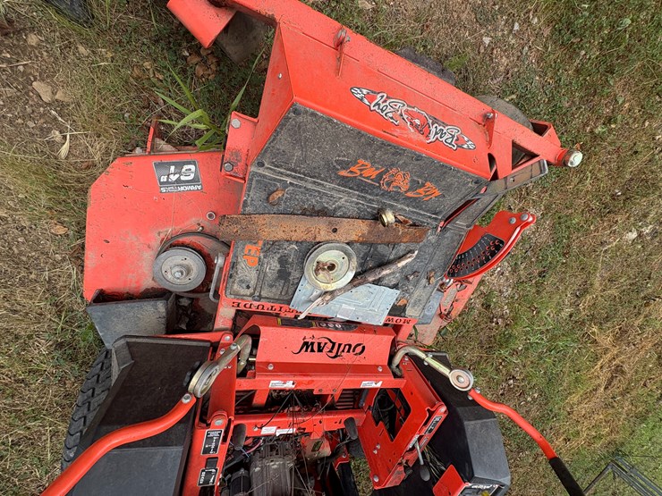 #61-•-#25349-•-inop-bad-boy-outlaw-zero-turn-mower-image-12