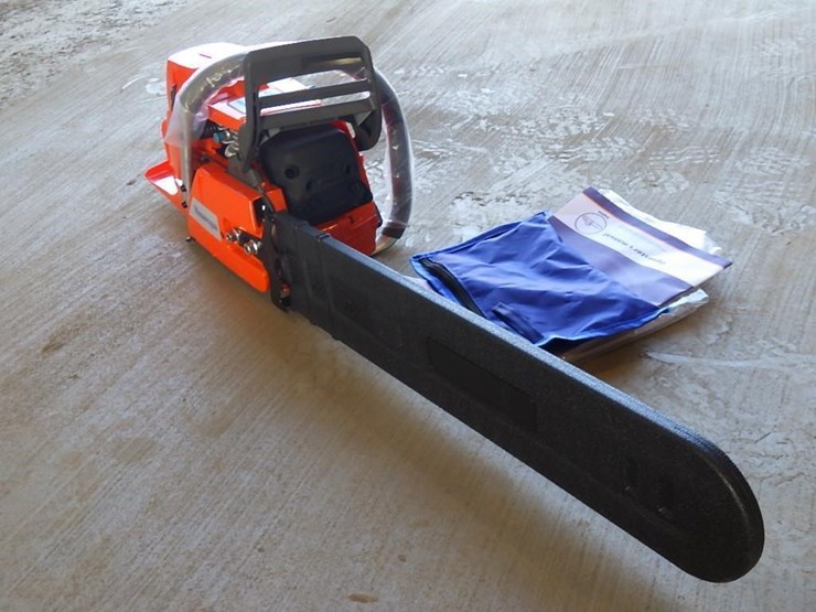 24"-hnsavrqua-chainsaw-372-image-4
