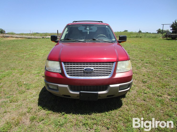 2004-ford-expedition-image-2