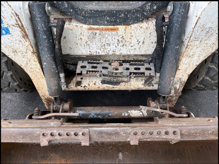 2019-bobcat-s570-image-9