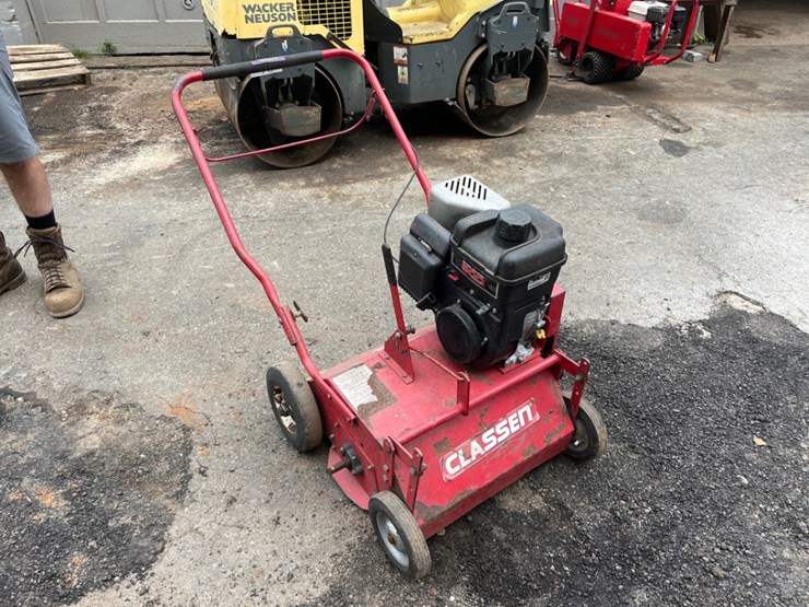 classen-20"-overseeder-image-1
