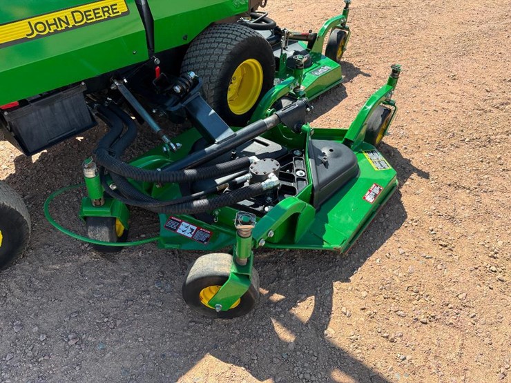 2022-john-deere-1600-image-11