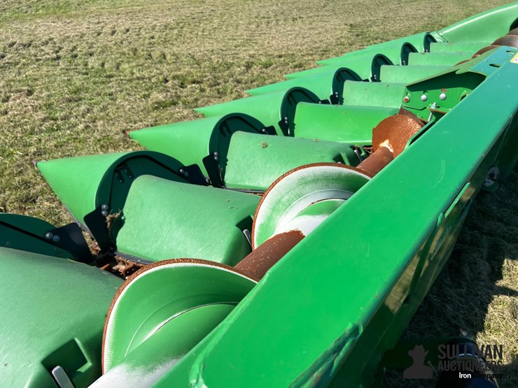 2017-john-deere-612c-image-14