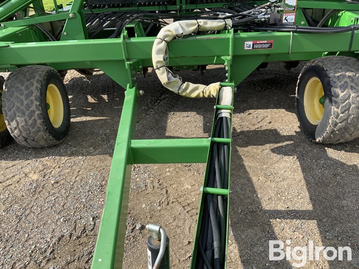 2005-john-deere-1690-ccs-image-13