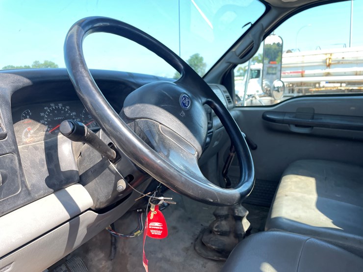 2008-ford-f750-image-70