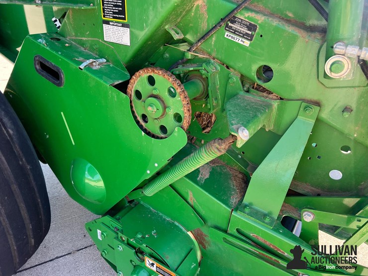2023-john-deere-560m-image-16