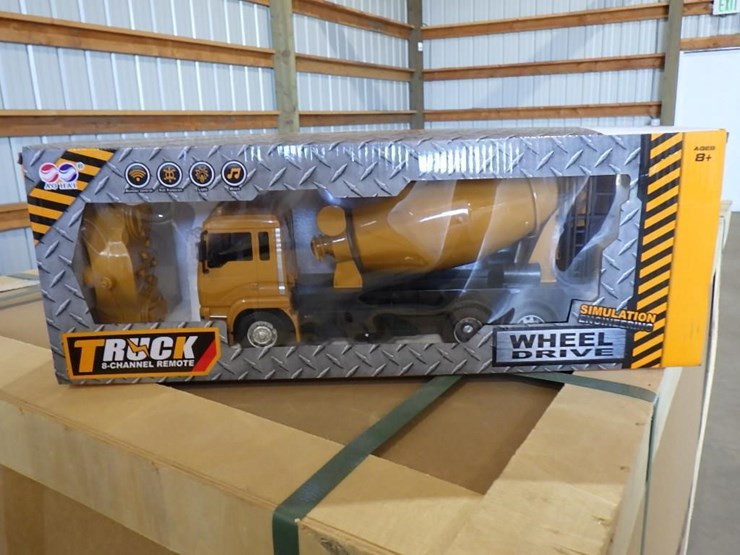 remote-control-mixer-truck-image-1