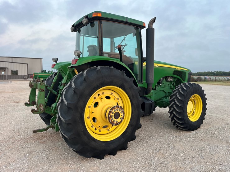 john-deere-8220-image-9