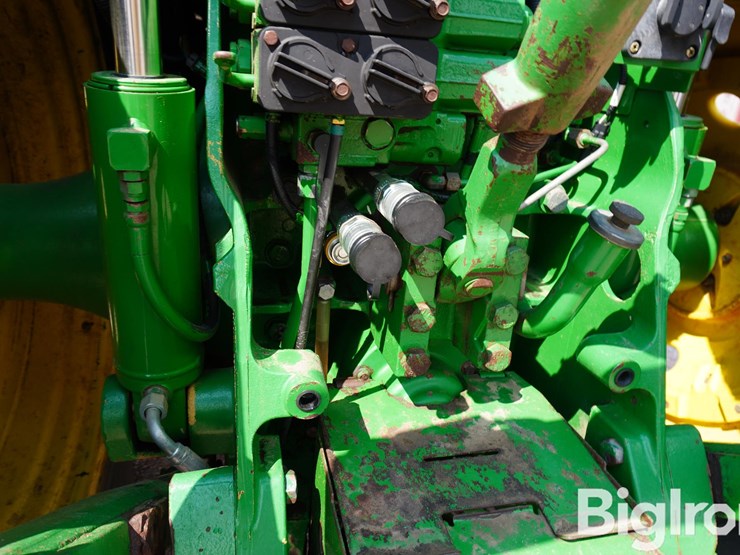 1996-john-deere-8100-image-13