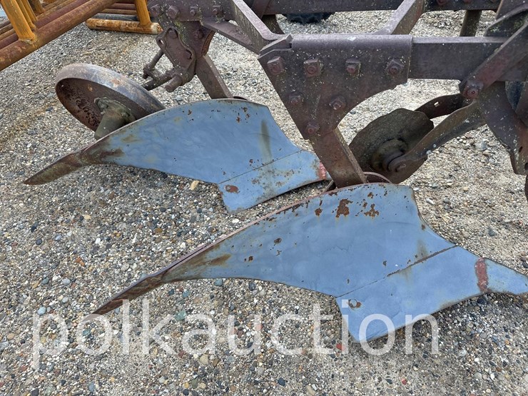 john-deere-44-image-9