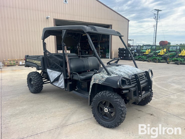 2017-john-deere-gator-image-3