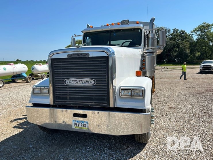 1995-freightliner-dry-tender-truck-(cp0609,-unit-2142)-image-12