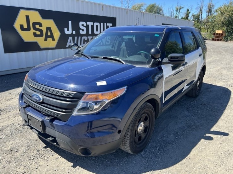 2015-ford-explorer-image-1