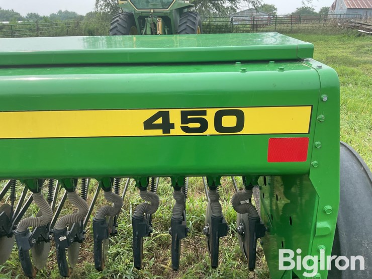 john-deere-450-image-19