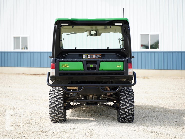 2021-john-deere-gator-xuv-835r-image-6