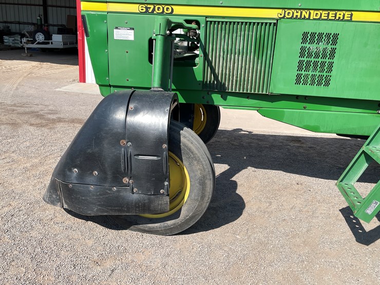 john-deere-6700-image-23