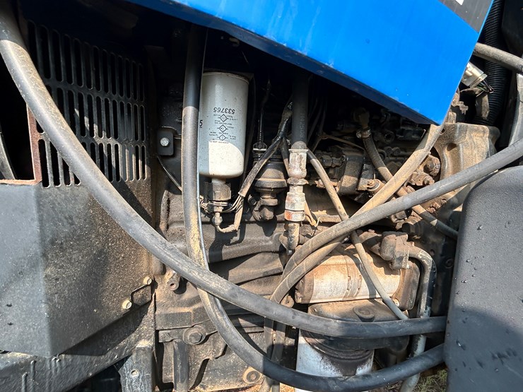 new-holland-tl100a-image-27