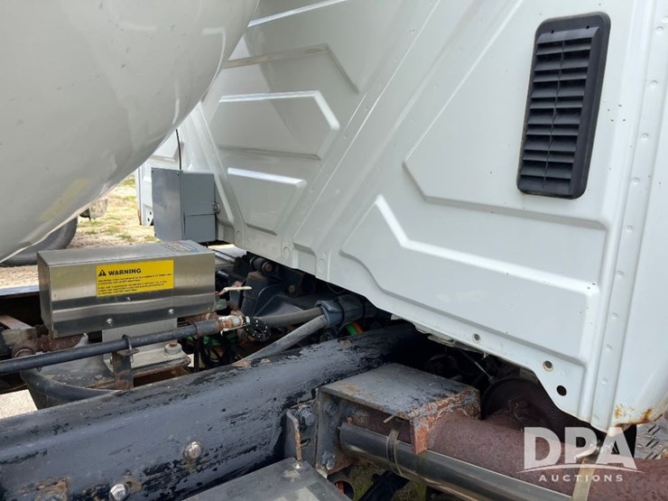 2010-ihc-prostar-7500-lp-truck-(jn2563,-unit-2204)-image-34