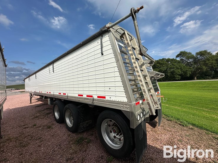 2019-timpte-grain-trailer-image-8