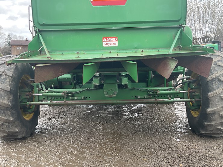 2018-john-deere-7720-titan-ii-image-6
