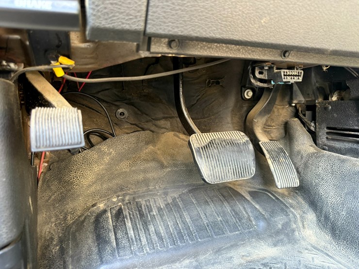 2014-ford-f150-image-33