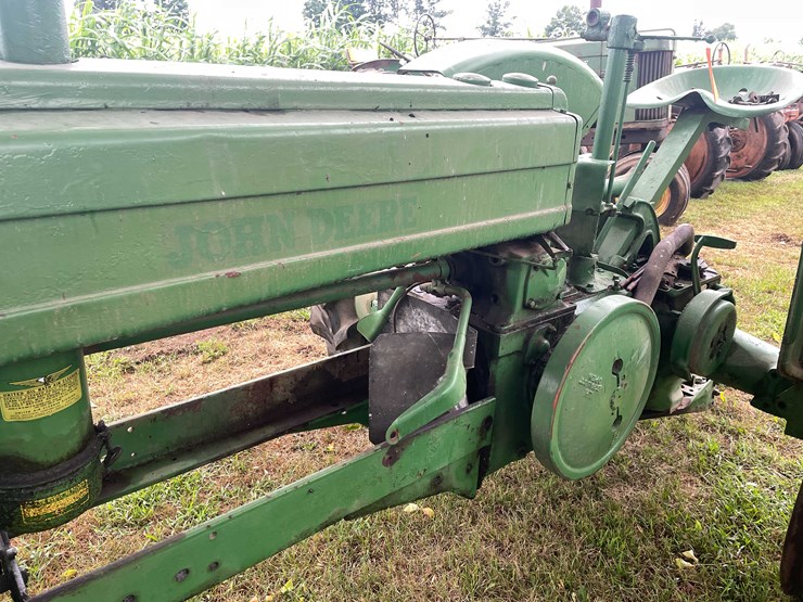 #6677-•-1939-john-deere-parts-tractor-image-11