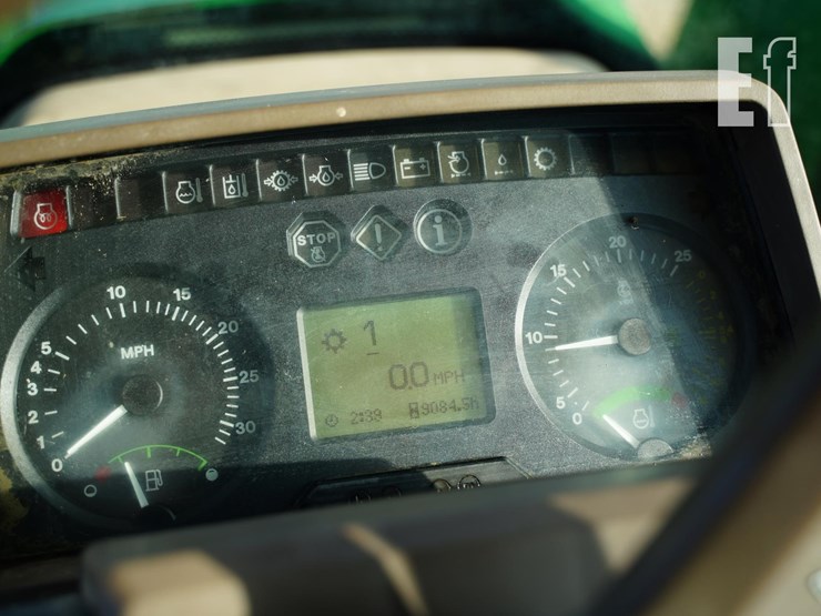 2002-john-deere-7420-image-44