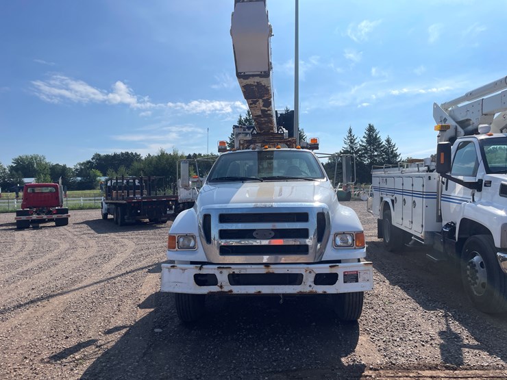 2008-ford-f750-image-2