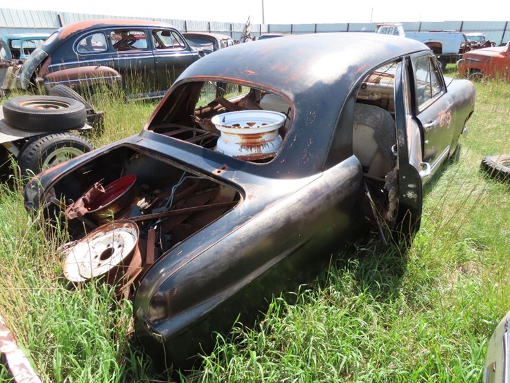 1949-ford-50-image-4