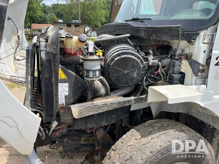 2010-ihc-prostar-7500-lp-truck-(jn2563,-unit-2204)-image-105