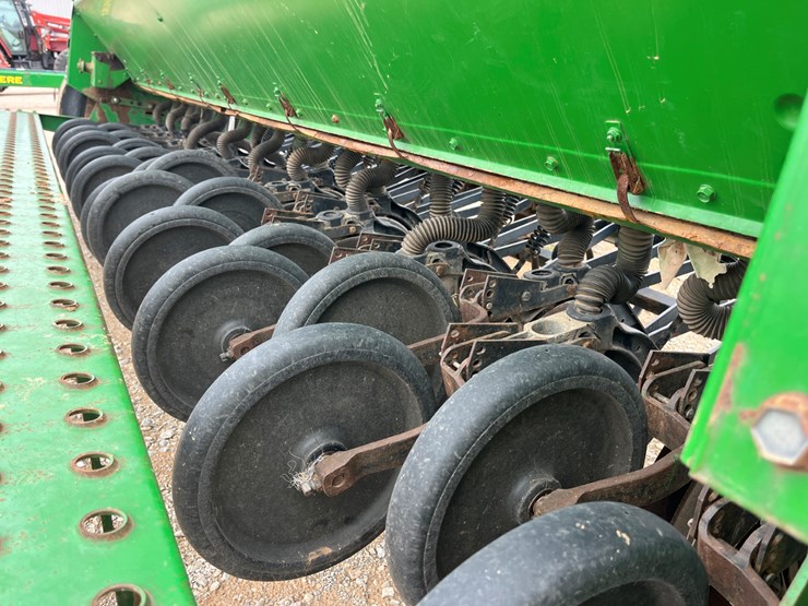 john-deere-452-image-9