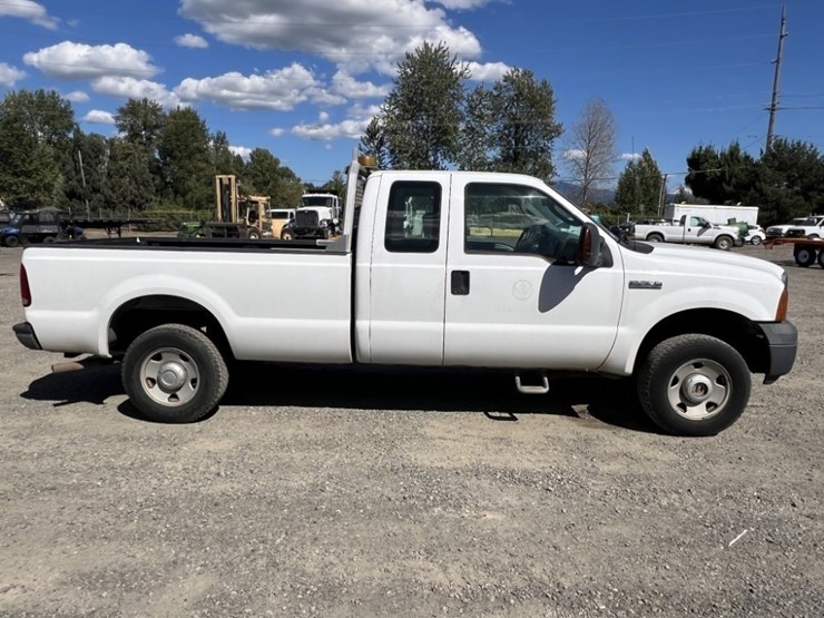 2006-ford-f250-image-3