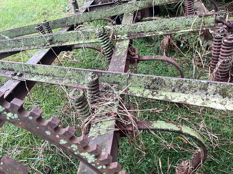 #7451-•-pull-behind-field-cultivator-image-27
