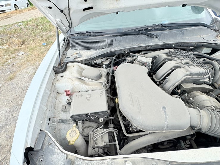 #51-•-#25944-•-inop-2018-dodge-charger-sedan-vin:-2c3cdxag8jh303650-image-14