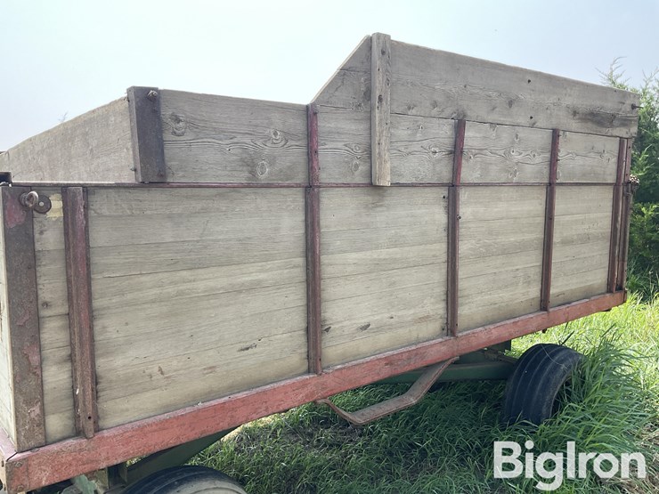 john-deere-1064-image-13