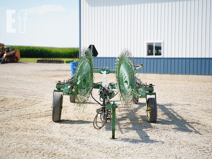 2001-john-deere-704-image-2
