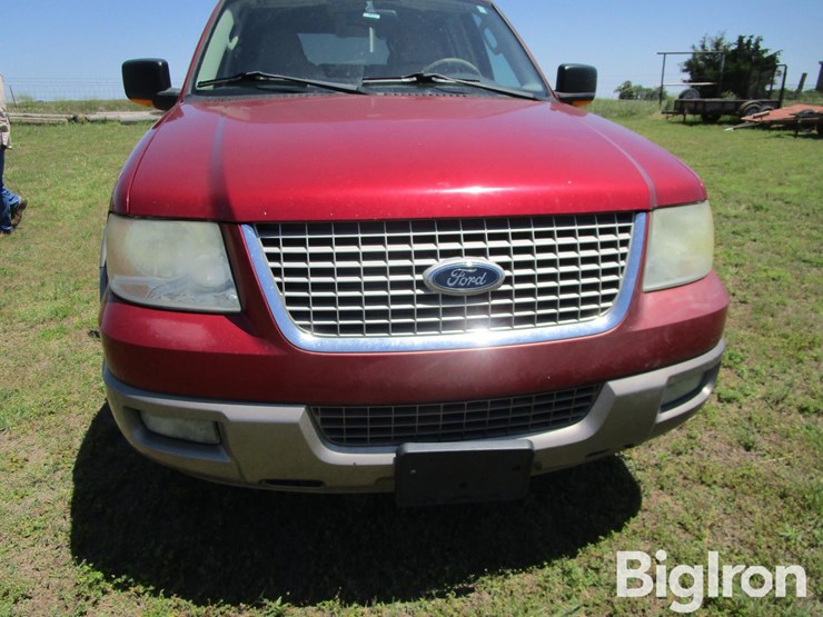 2004-ford-expedition-image-17
