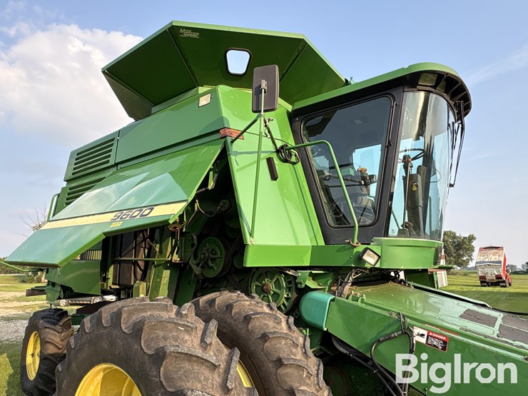 1994-john-deere-9600-image-12