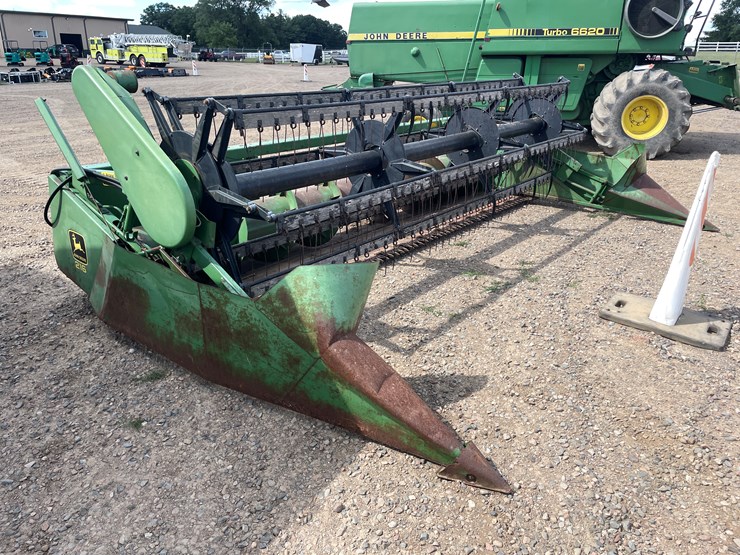 2016-john-deere-216-image-4