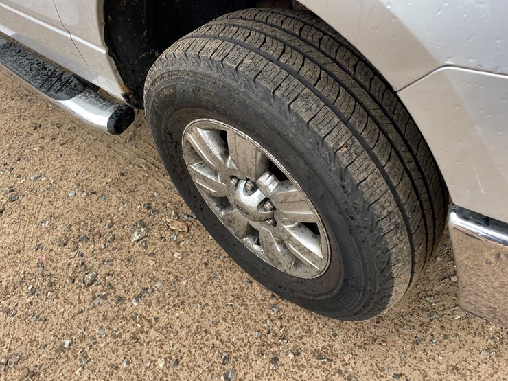 2010-ford-f150-xlt-image-6
