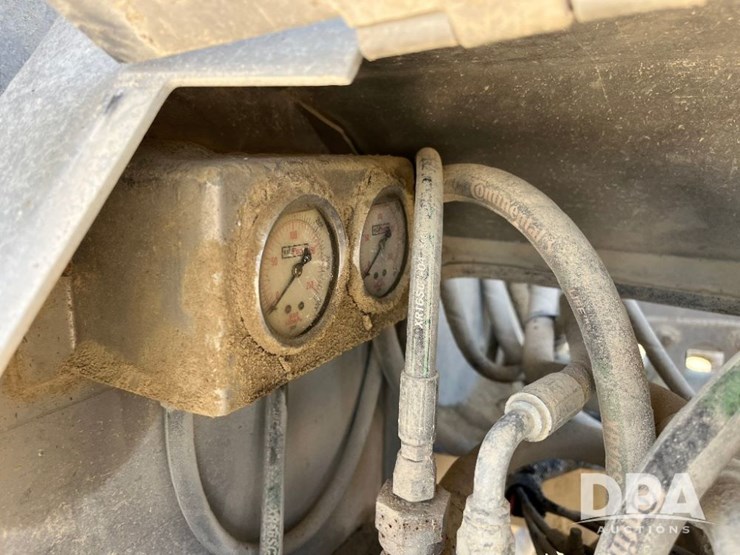 2009-sterling-feed-truck-(jn2573,-unit-2018)-image-60