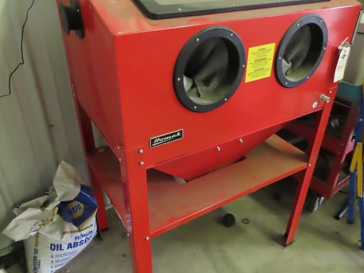 homak-bead-blaster-cabinet-image-2