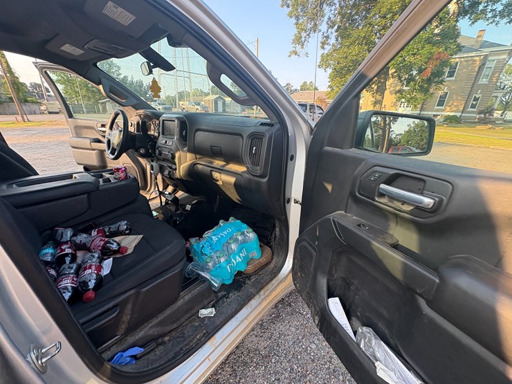 2020-chevrolet-silverado-1500-image-24