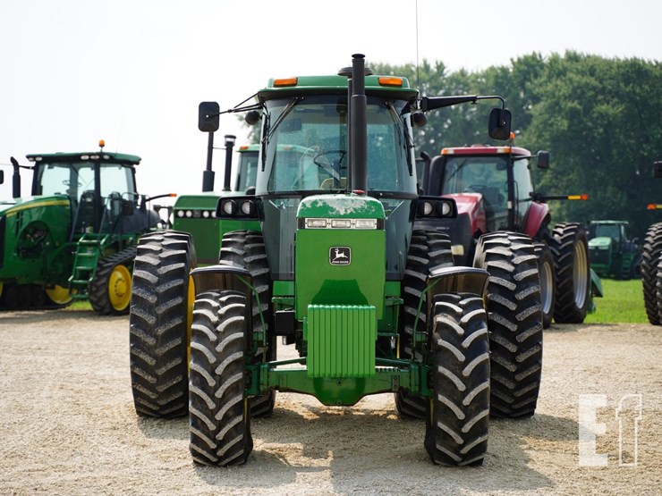1989-john-deere-4455-image-2